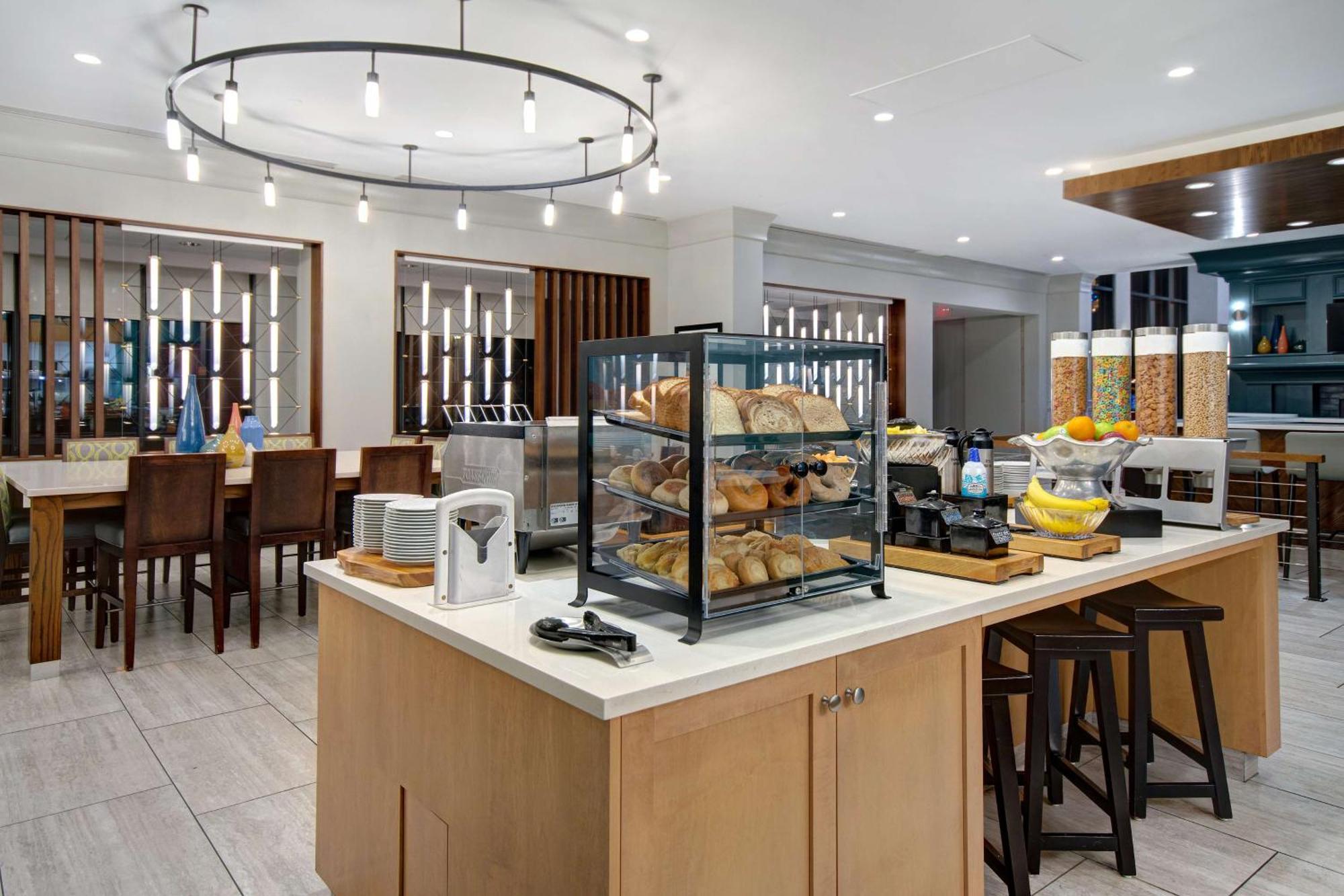 Hilton Garden Inn Terre Haute Εξωτερικό φωτογραφία